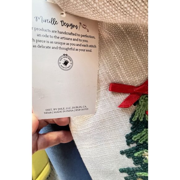 Christmas Tree Dish Kitchen Towel Set of 2 Embroidered FESTIVE Detailed 20" x 28 - Picture 4 of 6